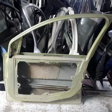 Ford Fusion Sağ Ön Kapı 2004-2007 çıkma parça