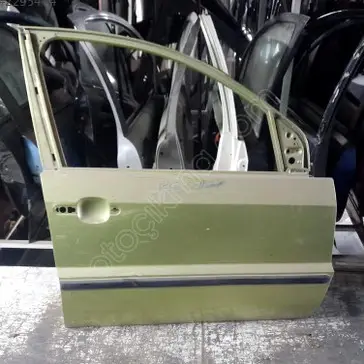 Ford Fusion Sağ Ön Kapı 2004-2007 çıkma parça