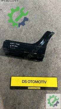 Opel Zafira Sol Arka Marşpiyel Sacı 2004-2007 çıkma parça