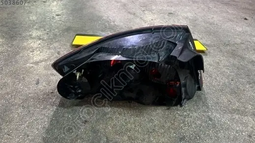 Peugeot 407 Sağ Arka Stop 2004-2007 çıkma parça