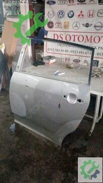 Toyota Verso Sol Arka Kapı 2004-2007 çıkma parça