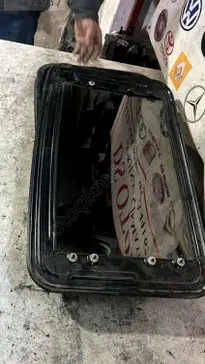 Kia Sorento Sunroof Camı 2004-2008 çıkma parça