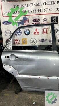 Kia Sportage Sağ Arka Kapı 2004-2008 çıkma parça