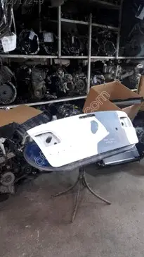 Mazda 3 Bagaj Kapağı 2004-2010 çıkma parça