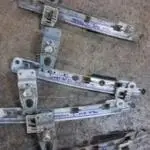 2004-2010 RENAULT MEGANE 2 SAĞ ARKA MANUEL CAM KRİKOSU