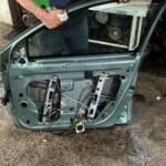 2004-2010 RENAULT MEGANE 2 SAĞ ÖN KAPI HATASIZ