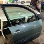 2004-2010 RENAULT MEGANE 2 SAĞ ÖN KAPI HATASIZ