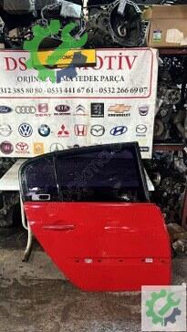 Renault Megane Sağ Arka Kapı çıkma parça