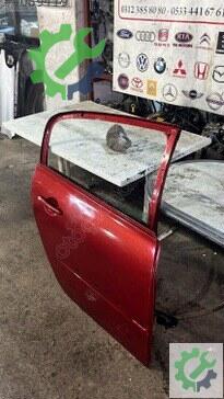 Renault Megane Sağ Arka Kapı 2004-2010 çıkma parça