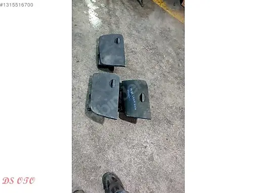Seat Leon Bakalit çıkma parça