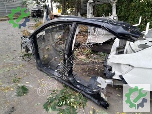 Toyota Avensis Sis Çerçevesi çıkma parça