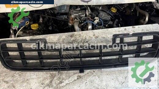 Kia Sportage Tampon Izgarası çıkma parça