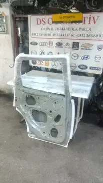 Honda Jazz Sol Arka Kapı 2005-2008 çıkma parça