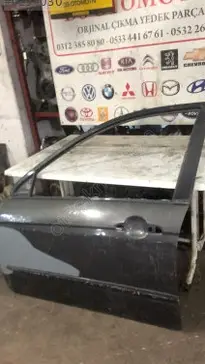 Kia Ceed Sol Ön Kapı 2005-2008 çıkma parça