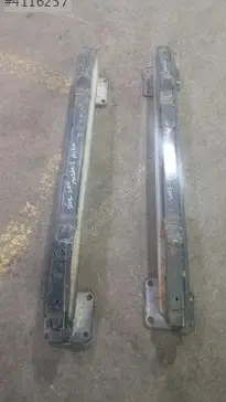 Mazda 3 Arka Tampon Demiri 2005-2010 çıkma parça