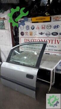 Opel Zafira Sol Ön Kapı 2005-2010 çıkma parça