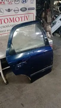 Suzuki SX4 Sağ Arka Kapı 2005-2010 çıkma parça