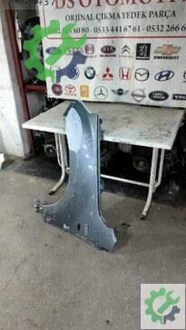 Suzuki Vitara Sol Ön Çamurluk 2005-2010 çıkma parça