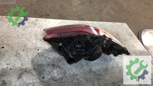 Suzuki Swift Sağ Ön Far 2005-2011 çıkma parça