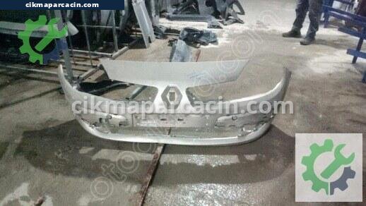 Renault Scenic Ön Tampon çıkma parça