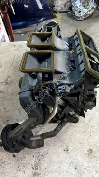 BMW 1 Serisi Kalorifer Kutusu 2006-2010 çıkma parça