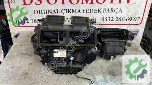 BMW 1 Serisi Kalorifer Kutusu 2006-2010 çıkma parça