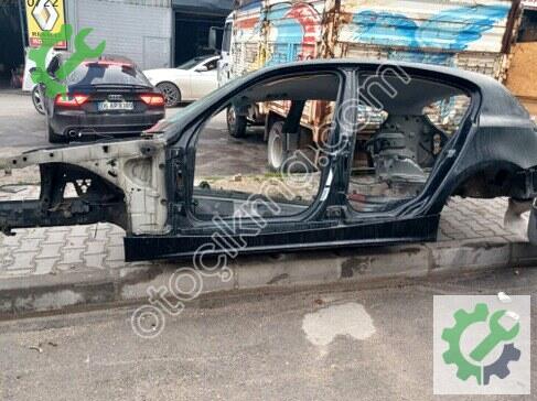 BMW 1 Serisi Oto Teybi çıkma parça