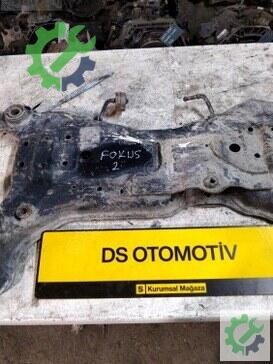 Ford Focus Travers 2006-2010 çıkma parça