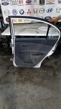 Kia Rio Sağ Arka Kapı 2006-2010 çıkma parça