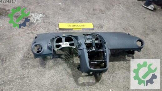 Opel Corsa Torpido çıkma parça