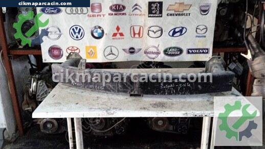 Suzuki SX4 Ön Tampon Demiri çıkma parça