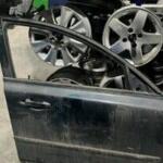 2006-2010 VOLVO S40 SAĞ ÖN KAPI