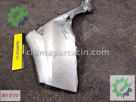 Nissan Primera Sağ Arka Çamurluk çıkma parça