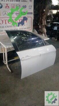 BMW 3 Serisi Sağ Ön Kapı 2006-2011 çıkma parça