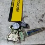2006-2012 GEELY FAMİLİA MK SOL ARKA CAM KRİKOSU