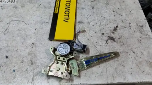 Geely Familia Sol Arka Cam Krikosu çıkma parça