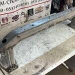 2006-2015 LAND ROVER FREELANDER ÖN TAMPON DEMİRİ