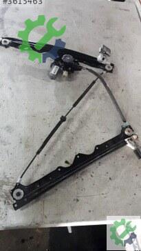 Jeep Grand Cherokee Sağ Ön Cam Krikosu 2007-2010 çıkma parça
