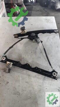 Jeep Grand Cherokee Sol Ön Cam Krikosu çıkma parça