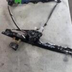 2007-2010 JEEP GRAND CHEROKEE SOL ÖN CAM KRİKOSU