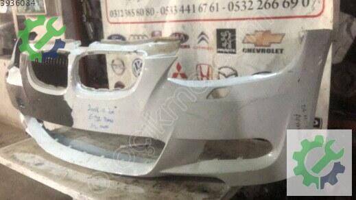 BMW 1 Serisi Ön Tampon çıkma parça