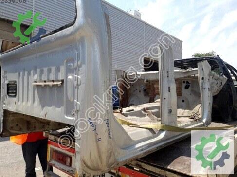 Nissan Navara Ara Bölme 2007-2011 çıkma parça