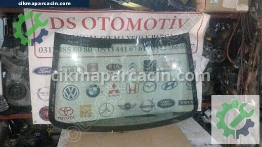 Volkswagen Passat Arka Cam çıkma parça
