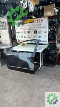 Volkswagen Passat Sol Ön Kapı 2007-2011 çıkma parça