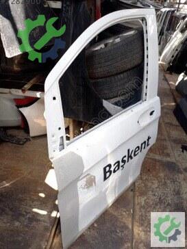 Mercedes-Benz Vito Sol Ön Kapı 2007-2012 çıkma parça