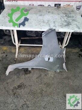 Toyota Yaris Sağ Ön Çamurluk 2007-2012 çıkma parça