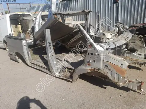 Ford Transit Oto Lastik 2007-2013 çıkma parça