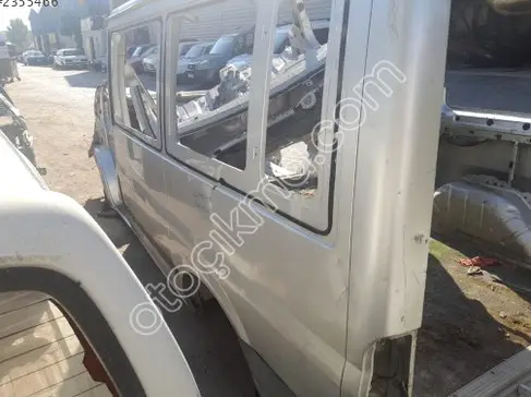 Ford Transit Oto Lastik 2007-2013 çıkma parça