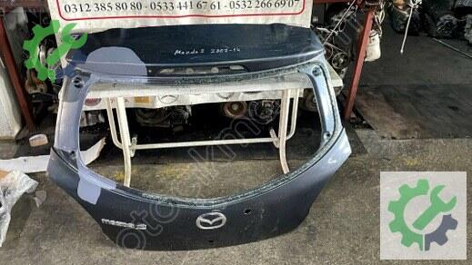 Mazda 2 Bagaj Kapağı çıkma parça