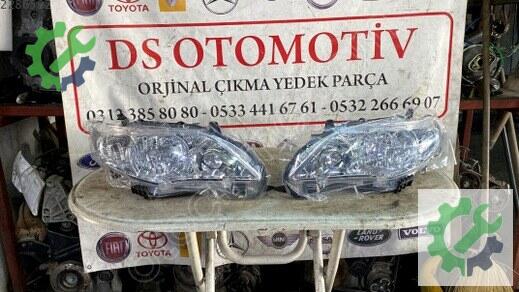 Toyota Corolla Ön Far çıkma parça
